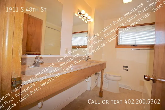 1911 S 48th St — Photo 14