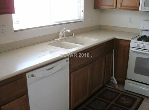 5th image of 5677 Orangeroot Ct
