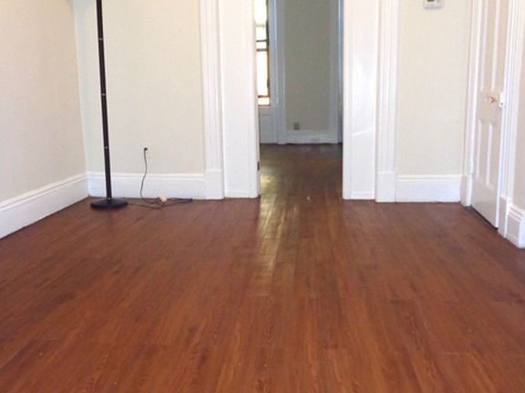 3rd image of 346 10th St #Three