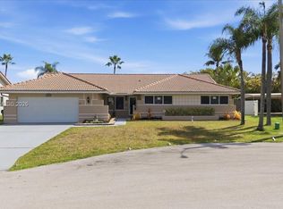 Waverly Hundred, Davie, FL 33331