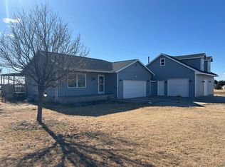 7380 Lindsay Dr, Holcomb, KS 67851