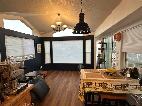 1020 Bradbourne Ave Spc 77, Duarte, CA 91010