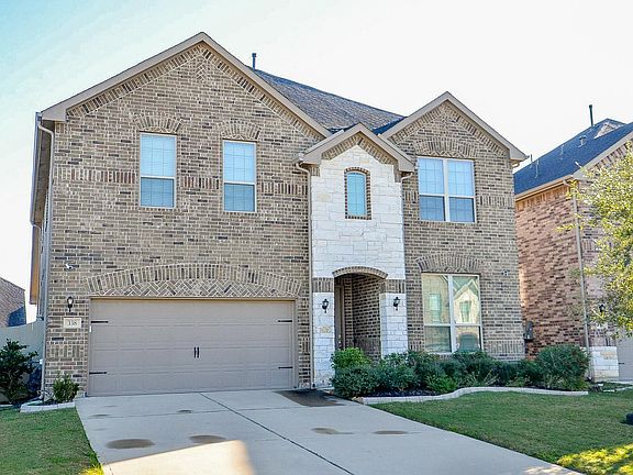 2nd image of 338 Summer Landing Ct