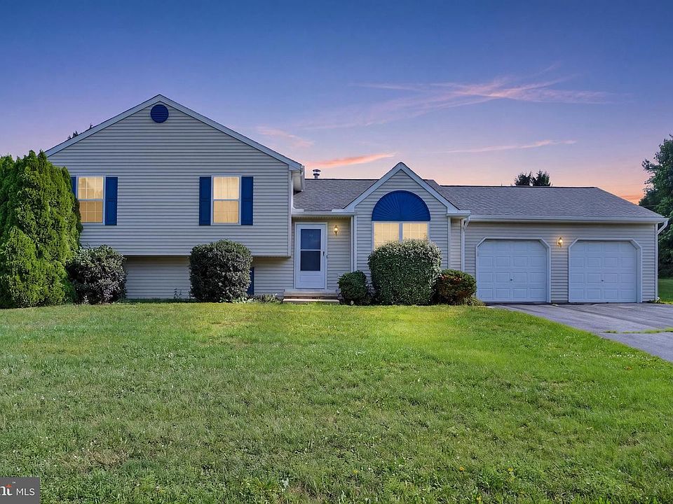 1st image of 15 Katie Ct