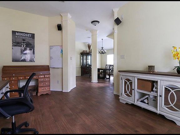 5th image of 18122 Polo Meadow Dr