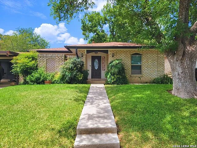 7007 Forest Grv