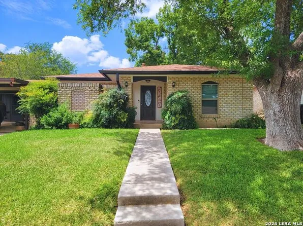 7007 Forest Grv, San Antonio, TX 78240