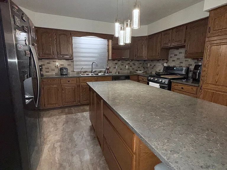 6036 Leora Ln — Photo 14