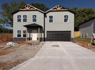 939 Holstien Ln, Marshfield, MO 65706