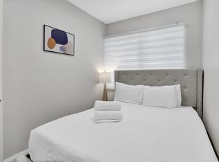 10000 E Bay Harbor Dr #13, Miami Beach, FL 33154
