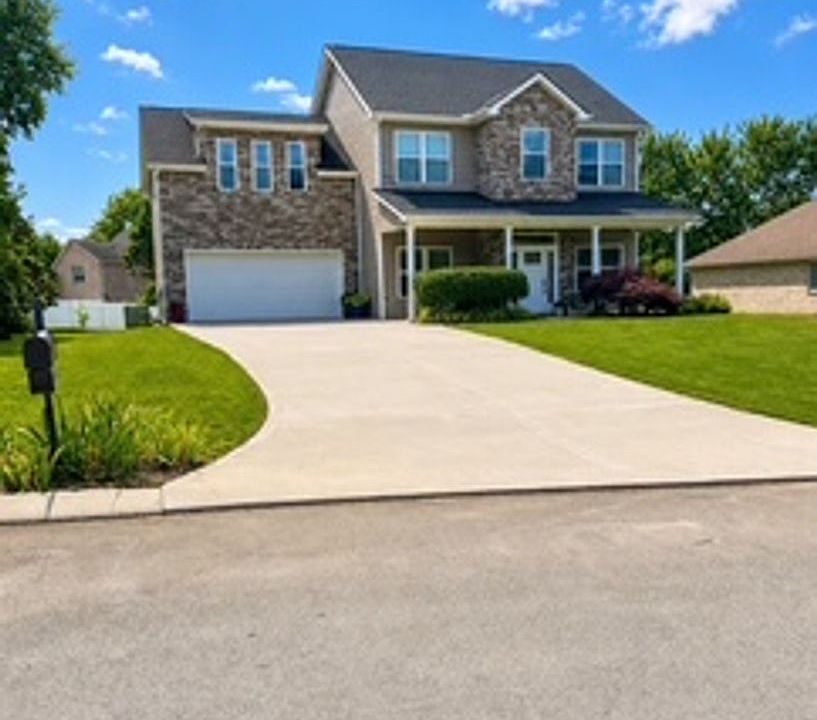 1st image of 815 Westridge Cir