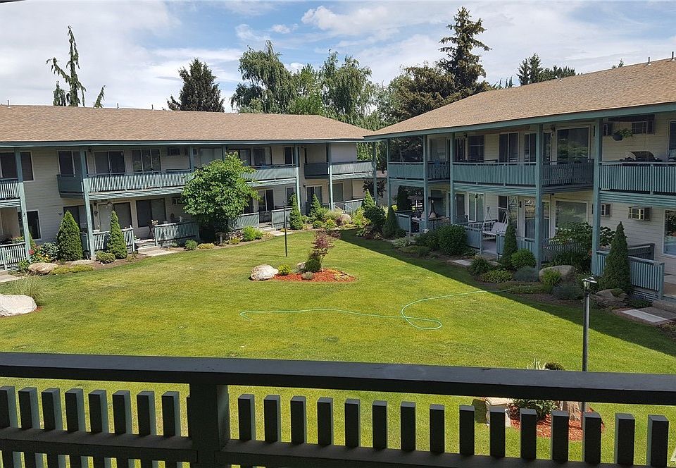 1st image of 10 S Cove Ave APT 6