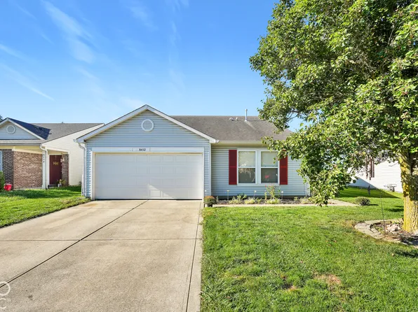 8452 Abbey Dell Dr, Camby, IN 46113