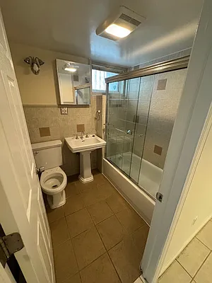 Rented by Jason A Moore, LREB | media 33