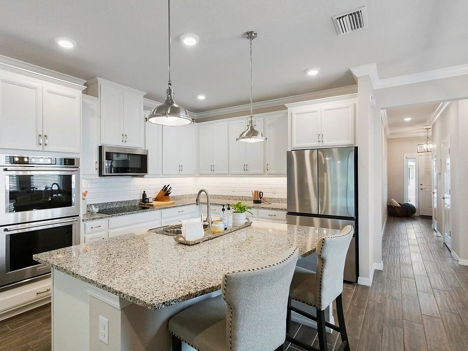 1st image of 2872R Grand Kemerton Pl