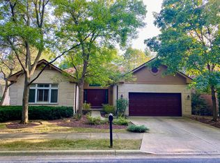 810 Croftridge Ln, Highland Park, IL