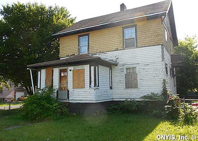 1st image of 415 Sterling Ave