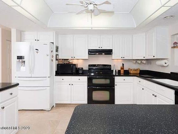 4th image of 102 Christine Cir #0