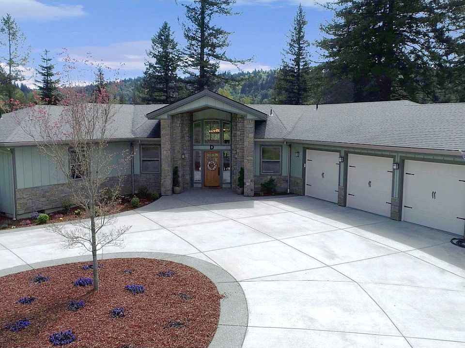 1st image of 201 Thompson Dr