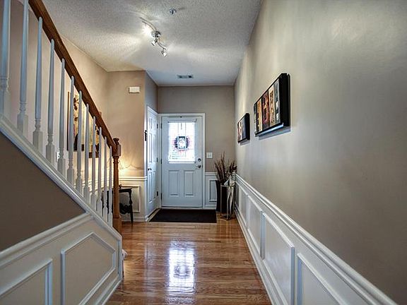 5th image of 288 Regent Sq