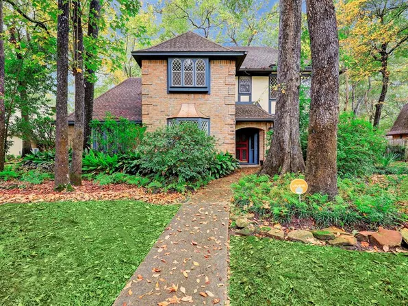 2406 Willow Point Drive, Kingwood, TX 77339