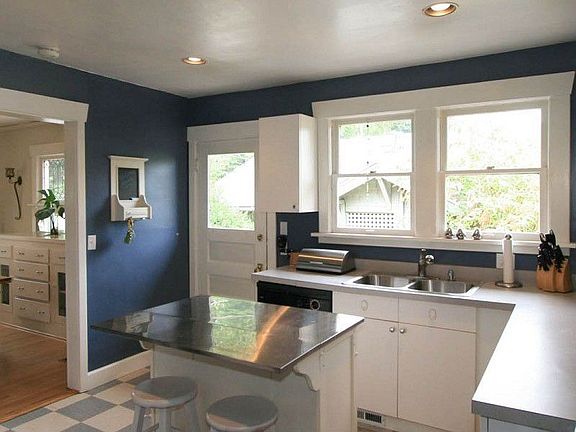 Kitchen door leads to BBQ deck