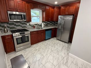 32-34 New Haven St #2, Central Falls, RI 02863