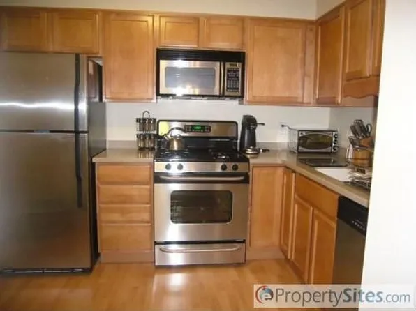 1500 Worcester Rd APT 601, Framingham, MA 01702