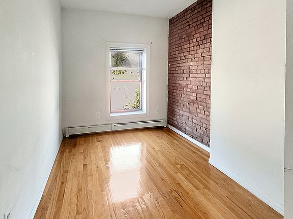 5th image of 160 Putnam Ave #4S