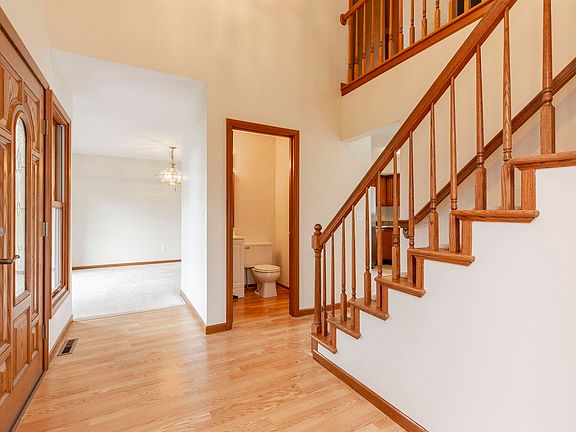 3rd image of 54496 Mystique Dr