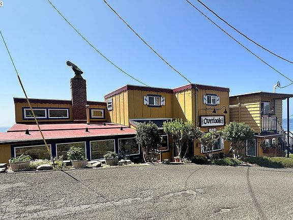 2nd image of 3521 SW Anchor Ave Unit 6