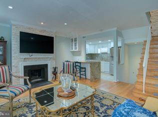 1953 Calvert St NW APT D, Washington, DC 20009