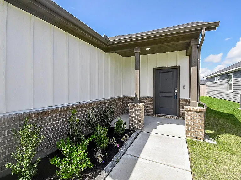 21835 Red Lantana Trl — Photo 2