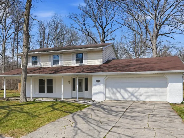 5700 Fontana Dr, Fort Wayne, IN 46815