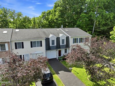 11 Bridgewood Lane, Watervliet, NY, 12189