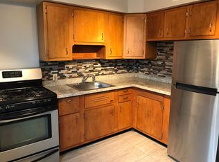 1661 Southbend Dr APT 5, Rocky River, OH 44116