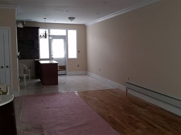 3rd image of 1471 East 48th Street Brooklyn