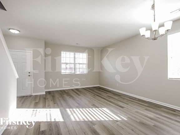 5th image of 7421 Lamplighter Close Dr