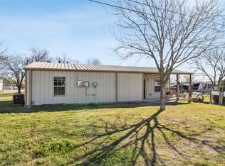 5781 Pecan St, Ennis, TX 75119