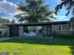 2156 Sproul Rd, Broomall, PA 19008