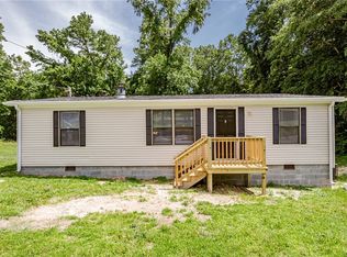 21113 River Rd, Sutherland, VA 23885