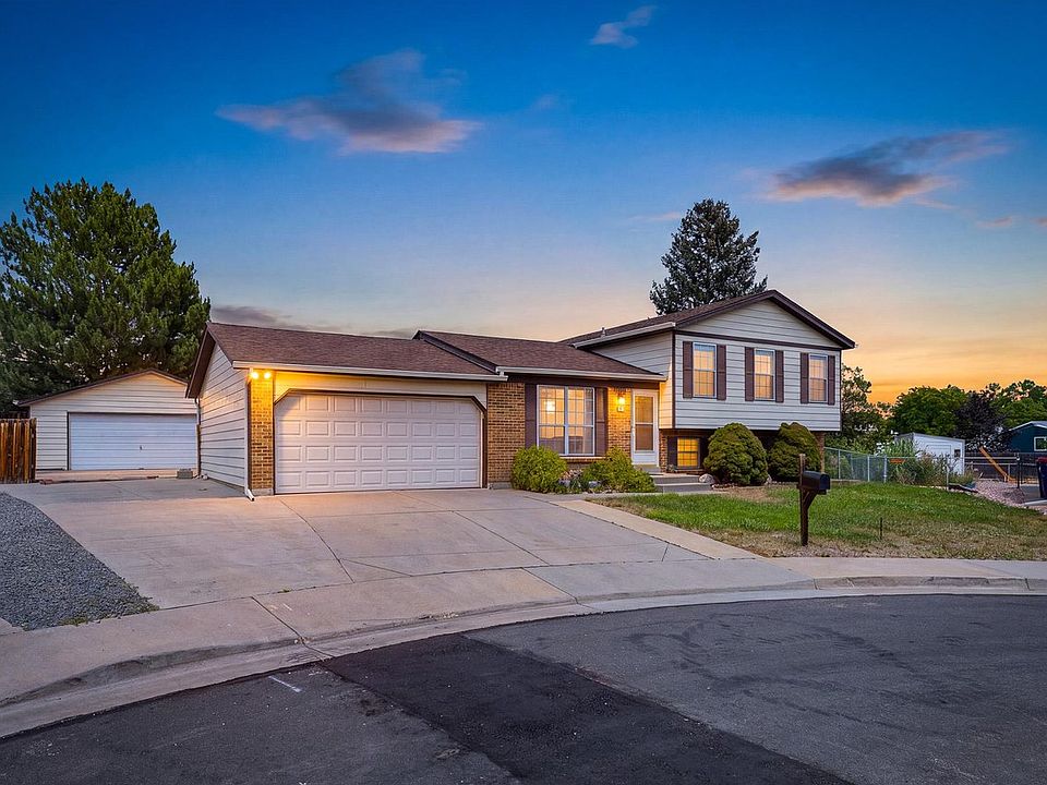 1st image of 1082 Lilac Ct