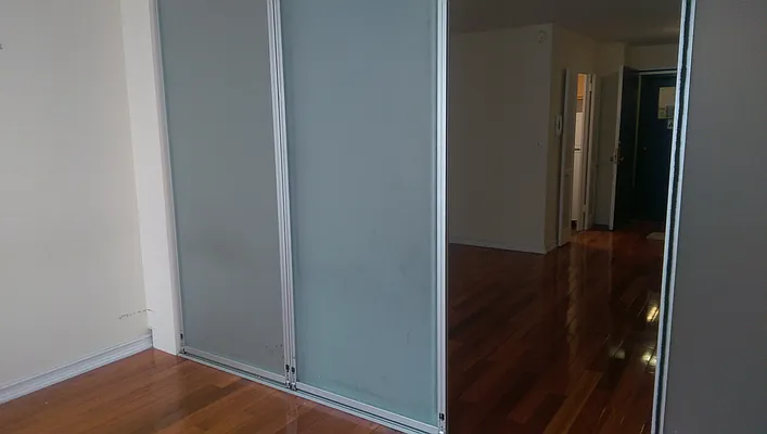 Rented by Manhattan Apartment Organization | media 58