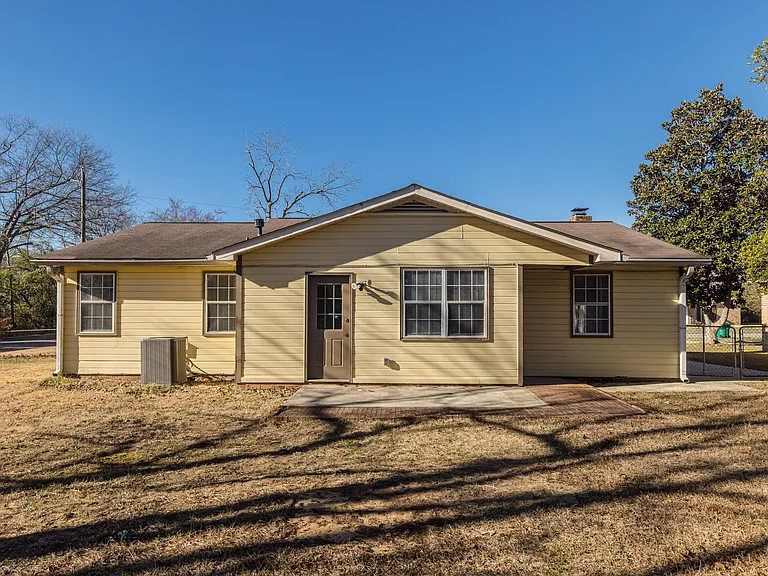 125 Magnolia Dr — Photo 37