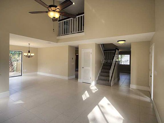 3rd image of 228 Pheasant Run Ct