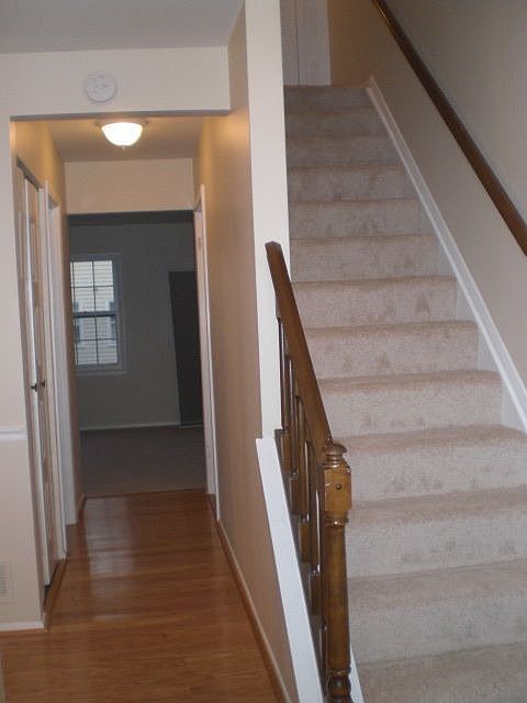 2nd image of 1834 Sharwood Pl