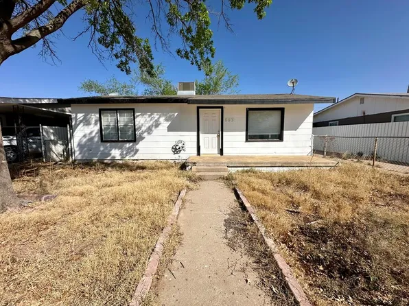 803 E 3rd St, Monahans, TX 79756