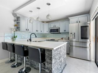 2424 24th Way, West Palm Beach, FL 33407