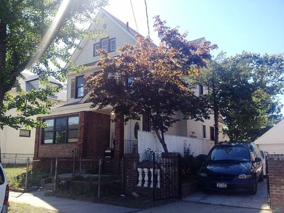 2nd image of 11912 Farmers Blvd