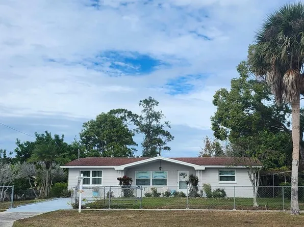 1010 Gulf Rd, Tarpon Springs, FL 34689